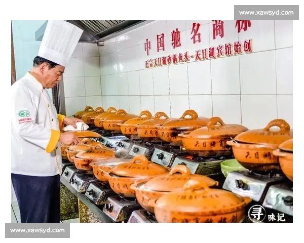 天目湖鱼头创始人免费送 3000 碗砂锅鱼头 为常州苏超队热血助威 天目湖鱼头创始人免费送 3000 碗砂锅鱼头 为常州苏超队热血助威